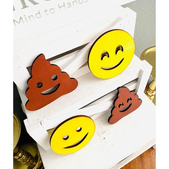 Set of 4 Wood Emoji Coasters - Picture 6 of 7